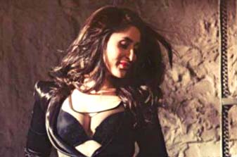 Ritu Kumar creates wedding outfit for Kareena Kapoor